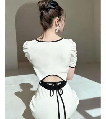 RESEXXY 바이컬러 타이트 원피스
