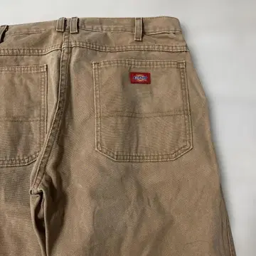 베이지 워크 팬츠 버튼 지퍼 포함