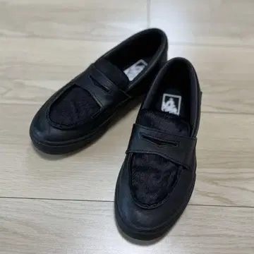 반스 VANS 로퍼 퍼 이소재 슬립온