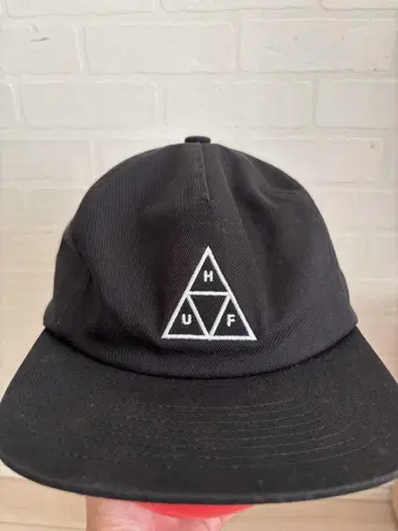 HUF 블랙 캡 조정 가능