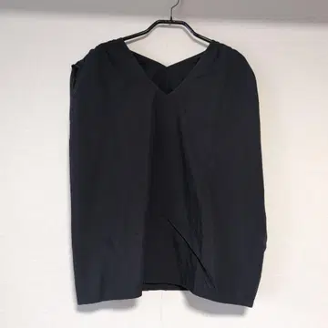 저널 스탠다드 V넥 슬리브리스 컷티셔츠 블라우스 블랙