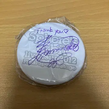 스미 나코 친필 사인 포함 캔뱃지