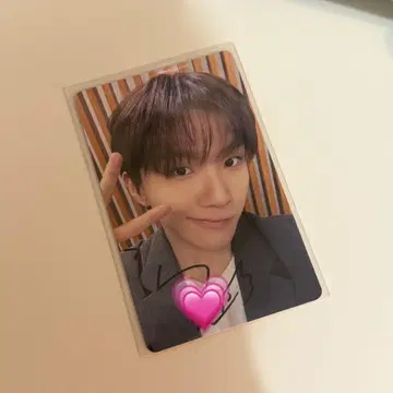 BOYNEXTDOOR 운학 친필 사인 라키드로 C상