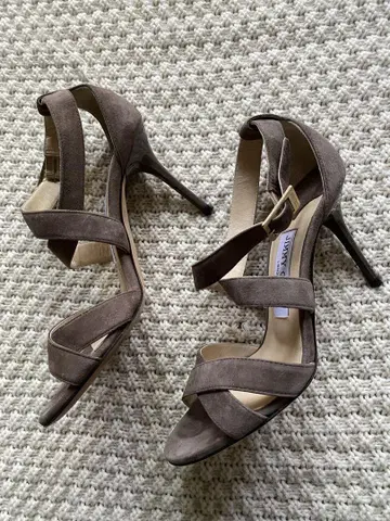지미추 Jimmy Choo 브라운 하이힐 샌들 36