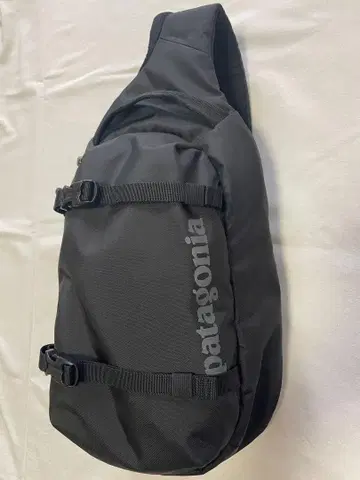 파타고니아 아톰 슬링 8L 블랙