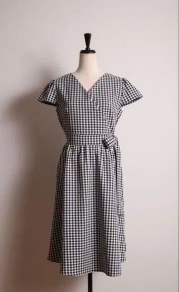 tocco closet 깅엄 체크 반팔 원피스