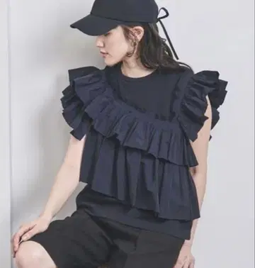 유나이티드 애로우즈 콤비 플리츠 티셔츠