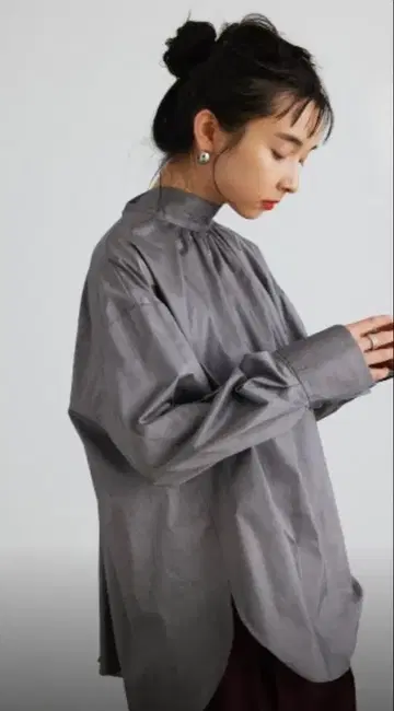 긴팔 블라우스