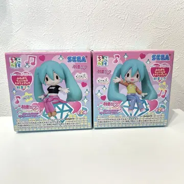 하츠네 미쿠 피규어 2개 SEGA 베리 러브 초코노세 후와푸치