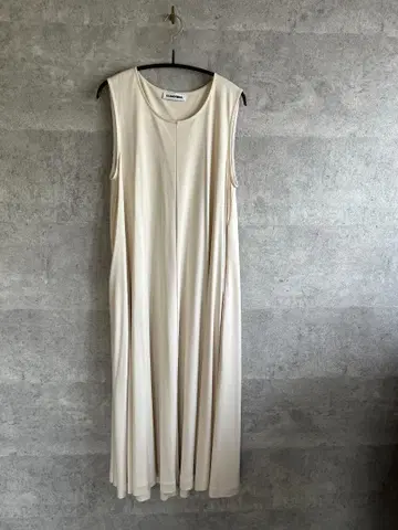 Jil Sander(질 샌더) 슬리브리스 롱 원피스 size36
