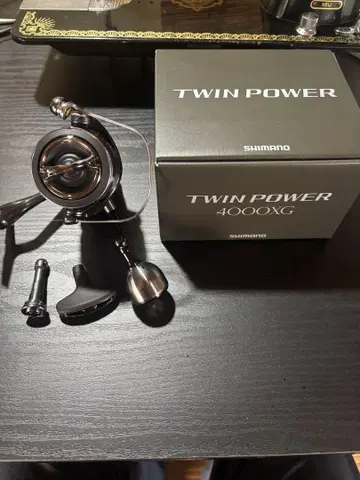 SHIMANO TWIN POWER 4000XG 스피닝 릴