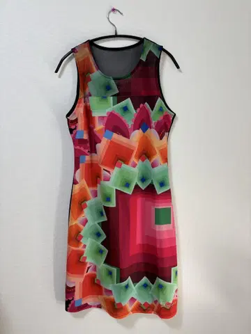 Desigual 컬러풀 드레스 M 사이즈