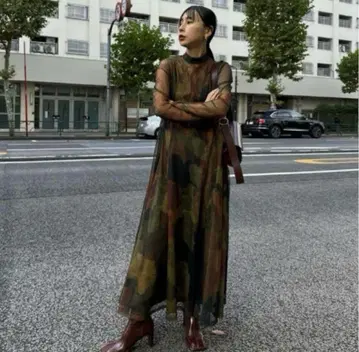 아메리빈티지 UND GYPSUM ART DRESS