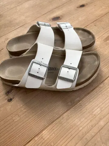 버켄스탁 애리조나 에바 실버 38 24.5~25cm