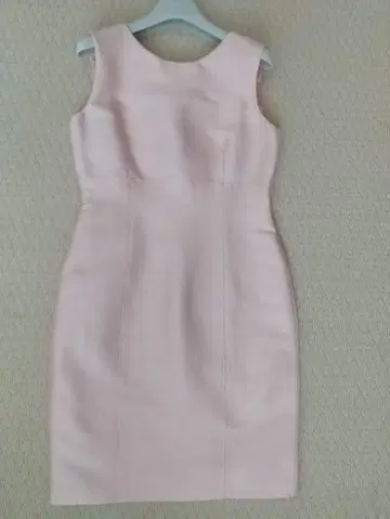 Max Mara 맥스 마라 라이트 핑크 슬리브리스 원피스