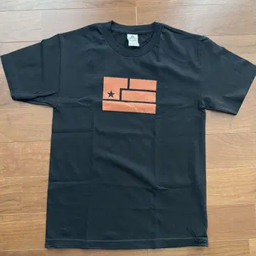 Nine Inch Nails Year Zero 티셔츠 S 사이즈