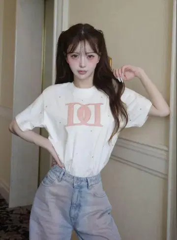 Darich 퀼팅 아플리케 비쥬 티셔츠