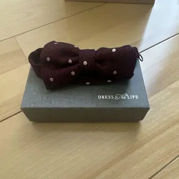 DRESS THE LIFE 버건디 도트 무늬 나비 넥타이