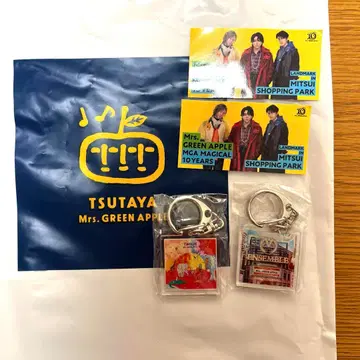 미세스 가챠 2종 & 스티커 2장 & TSUTAYA 쇼핑백