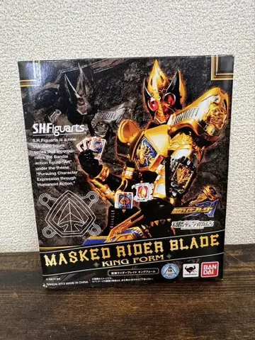 k121 s.h.figuarts 가면라이더 브레이드 킹 피규어