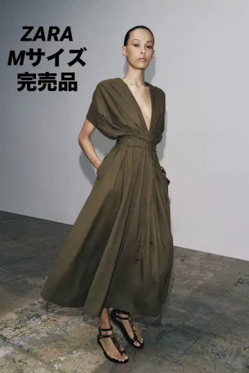 자라 핀턱 미디 원피스 ZW COLLECTION M 사이즈
