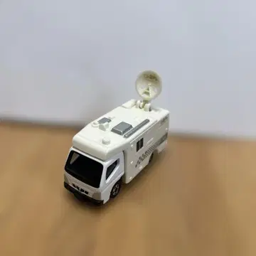 닛테레 중계차 604 (NTV Relay Car 604)