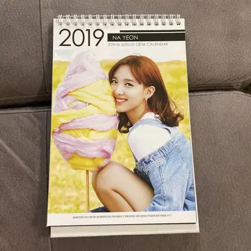 레어 NA YEON 2019-2020 데스크 달력
