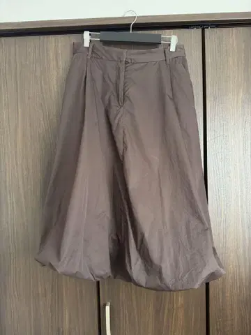 자라 브라운 벌룬 스커트