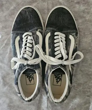 VANS 오센틱 (블랙 카모플라쥬) 27cm