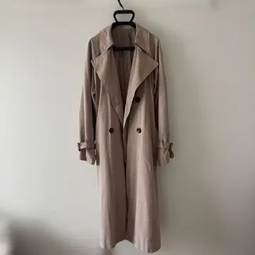 베이지 더블 브레스트 롱 코트
