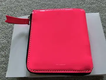쿠베라 9981 네온 핑크 형광 접이식 지갑 컴팩트
