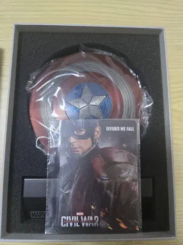 시빌 워 / 캡틴 아메리카 쉴드 1/6 스케일 EFX
