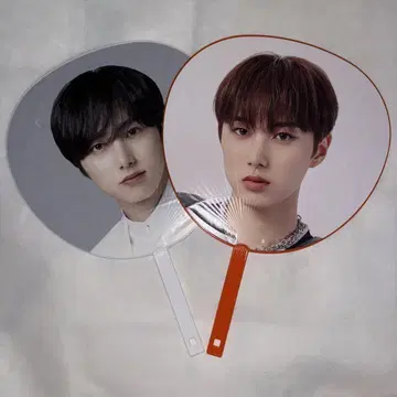 INI 오자키 타쿠미 부채 2개 세트 RTP BTC