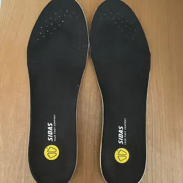 SIDAS 풋볼 3d 사이즈 M(약 25.5cm)