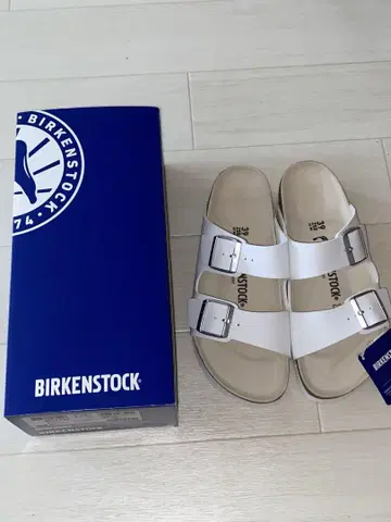 BIRKENSTOCK 버켄스탁 화이트 39 미사용