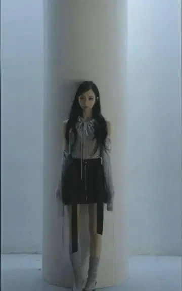 멜트 레이디 지퍼 업 카고 스커트