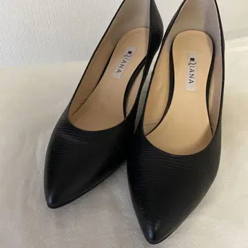 DIANA 블랙 펌프스 23.5