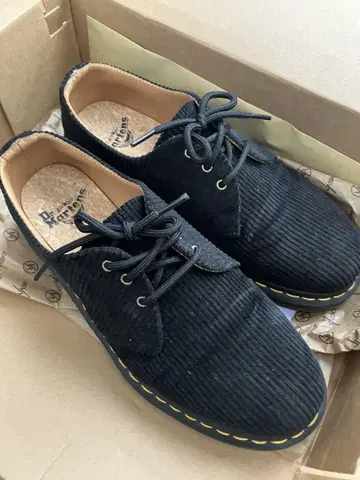 Dr. Martens 1461 코듀로이 블랙 신발 8 US