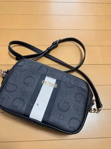 중고 GUESS 백 BRECKEN 미니 숄더백