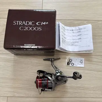 시마노 스트라딕 ci4 c2000s