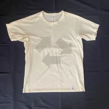 데상트 티셔츠 DJMQGA81