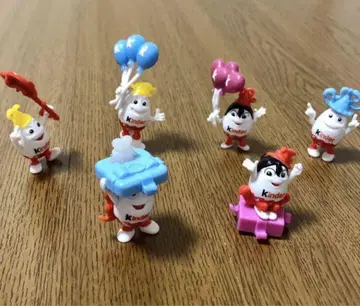 Kinder Kinderino 킨더 서프라이즈 50주년 피규어 6종 세트
