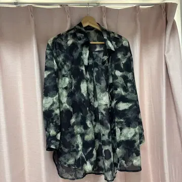 Gorge 타이다이 패턴 긴팔 셔츠