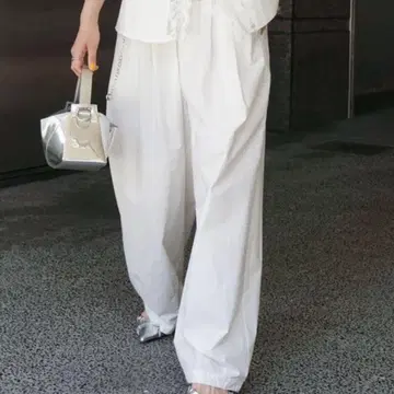 chuclla 턱 개더 벌룬 와이드 팬츠