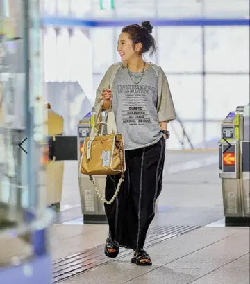 니코앤드 Misayo 아메카지 리메이크 티셔츠 그레이