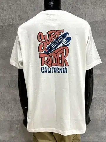 WHITE HAVEN SURF Tee 화이트 XL 유니섹스 세련된 귀여운