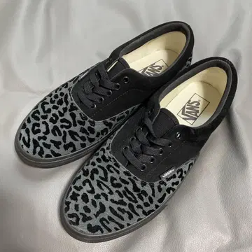 새상품급 VANS 엘라 V95CF 레오파드 스니커즈 스웨이드 27cm