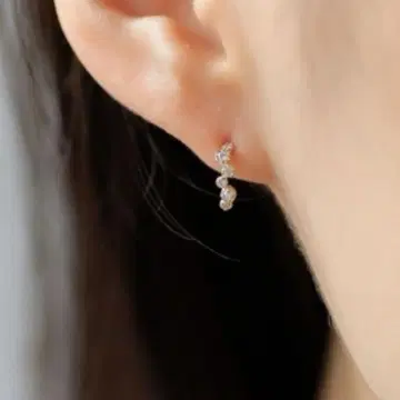 SIENA ROSE 겹쳐진 귀걸이