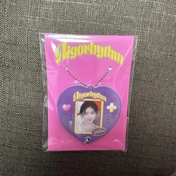 ITZY 슬라이드 키링 체리 algorithm
