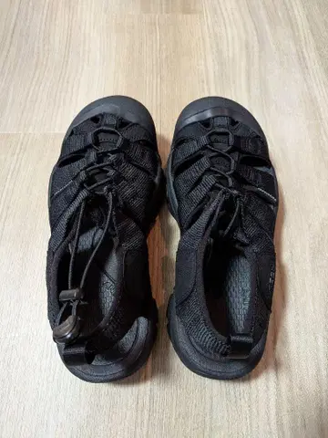 KEEN 뉴포트 H2 25.0cm
